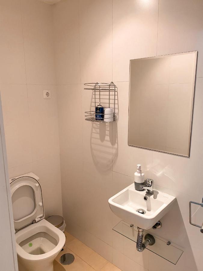 Quarto Familiar Zona 吉马良斯 外观 照片