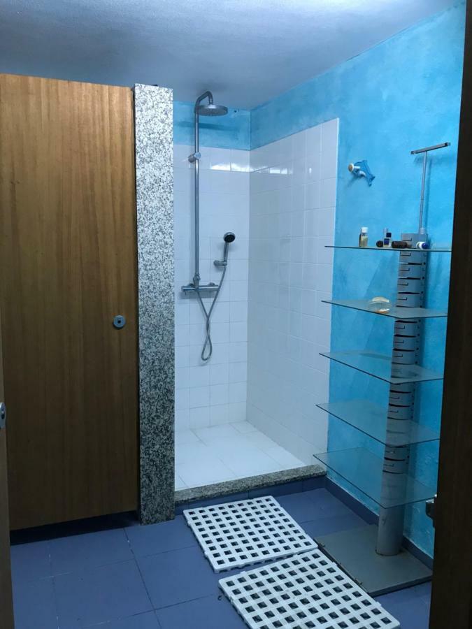 Quarto Familiar Zona 吉马良斯 外观 照片